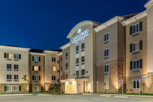 . Candlewood Suites Columbia Hwy 63 & I-70, an IHG Hotel