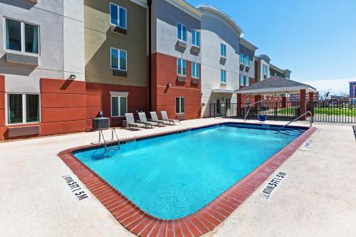 Candlewood Suites San Angelo, an IHG Hotel