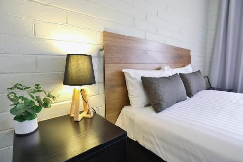 1 double bed