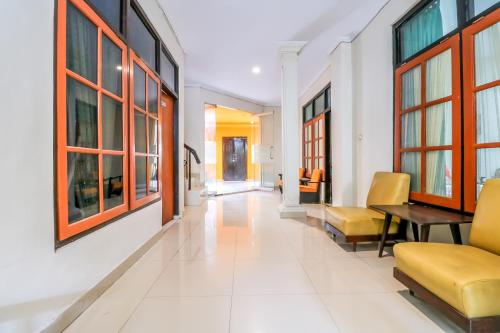 Catur Adi Putra Hotel