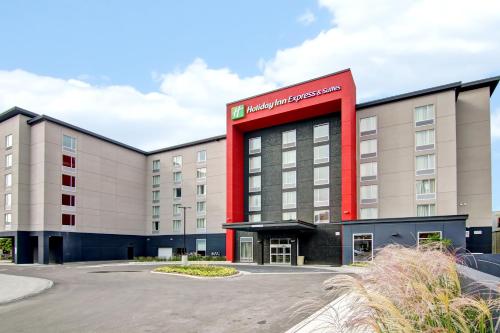 Holiday Inn Express & Suites Oshawa Downtown - Toronto Area by IHG - Hotel - Oshawa