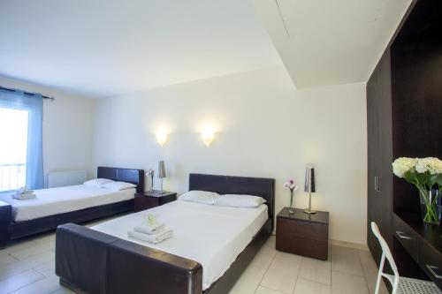 Villa with Sea View image 10