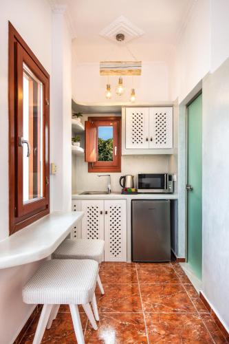 Nectarios Villa - Studios & Suites Adults Only 5