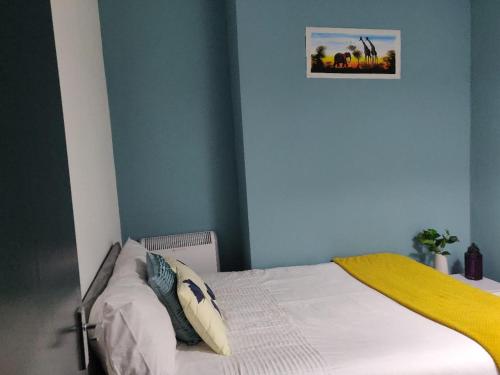 Well Equipped Beautiful Cosy Flat In Great Location, Bootle, Merseyside
