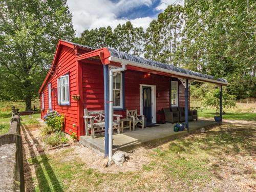 The Red Rooster Cottage - Raurimu