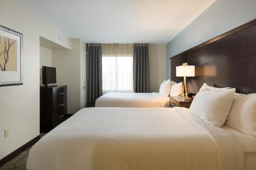 Staybridge Suites CORONA SOUTH