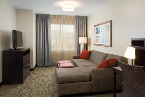 Staybridge Suites CORONA SOUTH