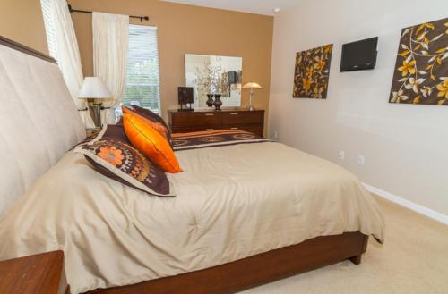Private Family Pool Retreat Minutes from Disney
