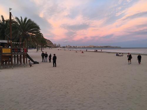  Apartamento en Alicante, Plaza de España, zona Mercado, AA in Alicante