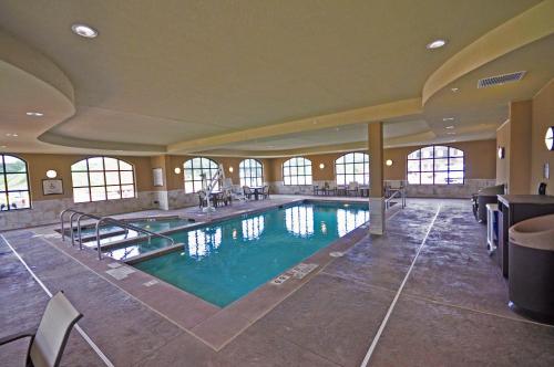 Staybridge Suites Eau Claire - Altoona an IHG Hotel - image 5