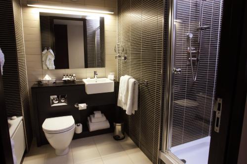 Crowne Plaza Birmingham City By IHG - image 2