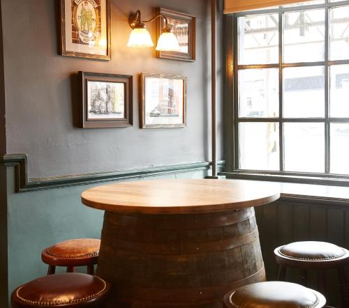 Bar/ Salón, Sun Inn in Nottingham