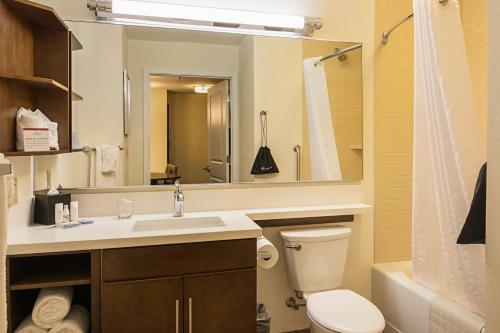 Candlewood Suites Pensacola - University Area