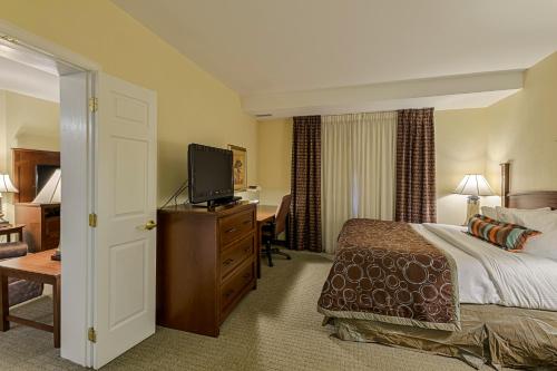 Staybridge Suites Harrisburg-Hershey, an IHG Hotel