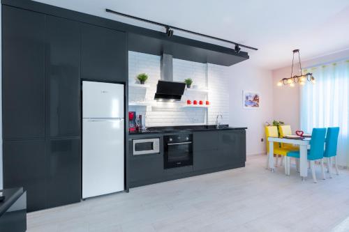 Twin Apart Hotel Room Type - Superior Apartment (2 Adults) Twin Apart Hotel Room Type - Superior Apartment (2 Adults)