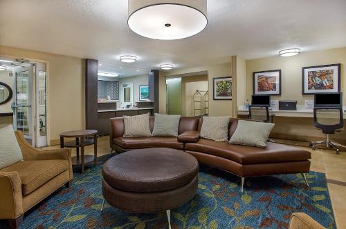 外部景觀, Candlewood Suites Louisville Airport By IHG in 坎普泰勒