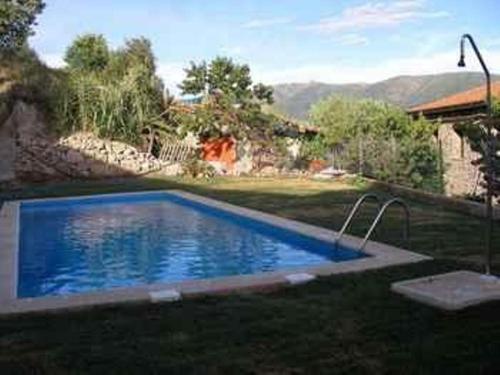 Peldbaseins, Casa Rural Las Gamellas in Rebollara