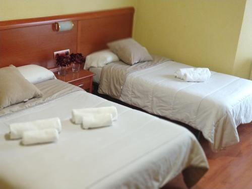 Hostal Restaurante Iruñako by Bossh Hotels - image 7