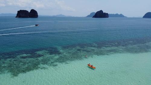 . Koh Ngai Kaimuk Thong Resort