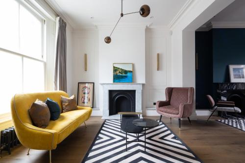 Chalcot Road IV by onefinestay