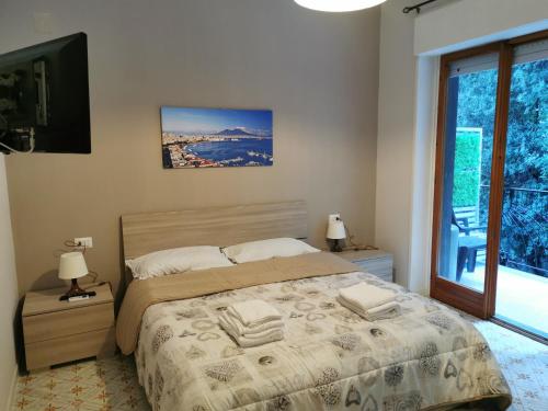 Sorrento's Holidays Room 2