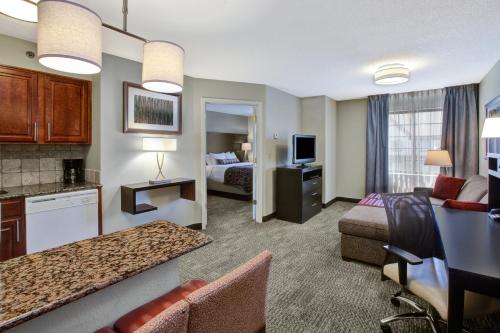 Staybridge Suites Louisville - East