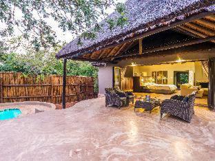 آيفوري تري جيم لودج (Ivory Tree Game Lodge) in جا رامونجا