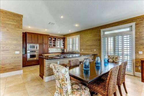 2319 S Fletcher - main image