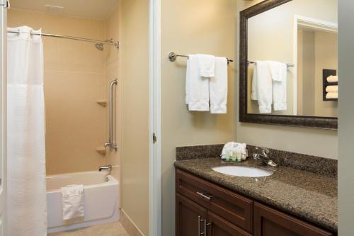 Staybridge Suites Toledo/Maumee