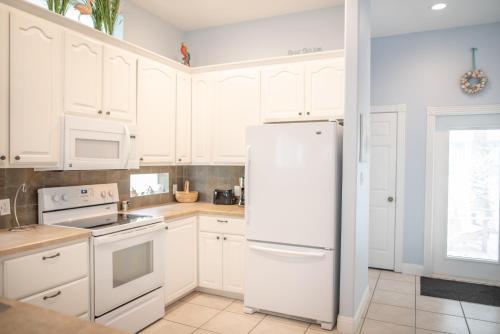Coastal Cutie home - image 9