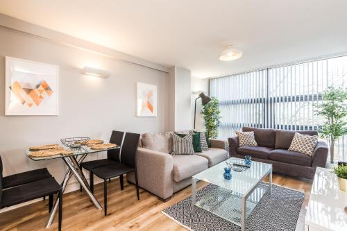 Great Crosshall Court