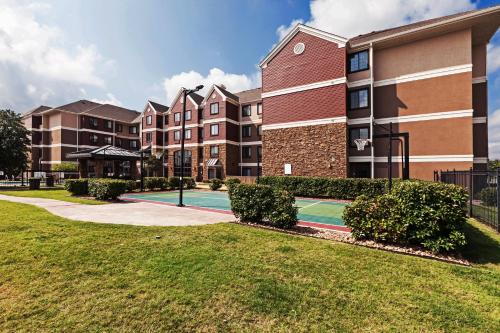 Staybridge Suites Tulsa-Woodland Hills By IHG - 피트니스 센터