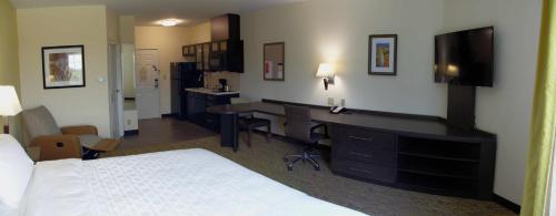 Candlewood Suites - Austin North an IHG Hotel - image 14