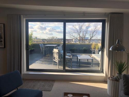 Chapel Penthouse - image 5