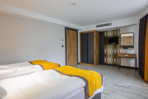 Kayhan City Hotel - image 10