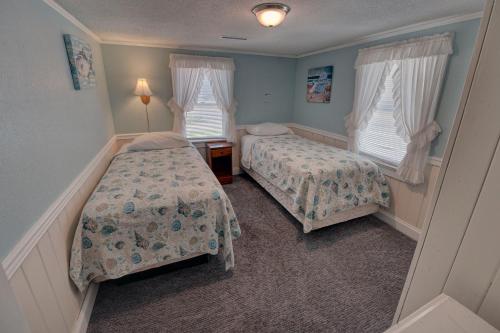 Outer Banks Motel - Village Accommodations