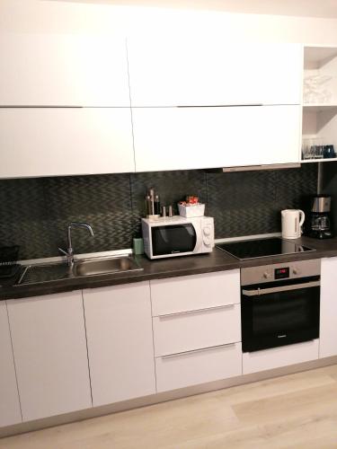 Diamond Apartments - image 2