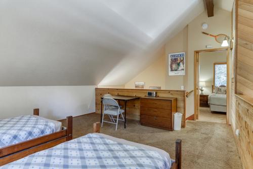 7 Hare Lane - image 4