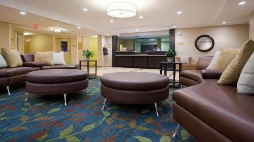 Candlewood Suites Carrollton an IHG Hotel - image 9