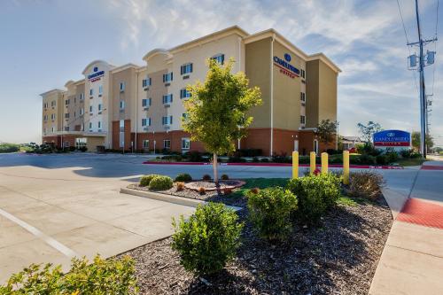 B&B Decatur - Candlewood Suites Decatur Medical Center, an IHG Hotel - Bed and Breakfast Decatur