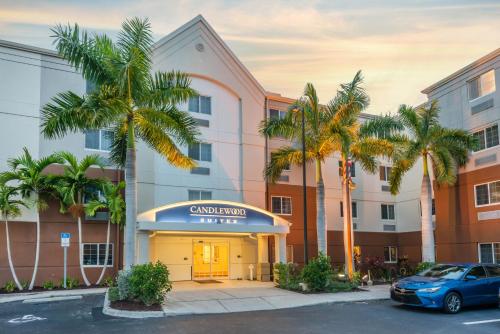 Candlewood Suites Fort Myers/Sanibel Gateway