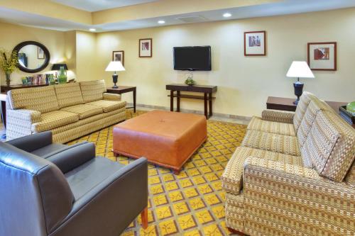 Candlewood Suites Fort Stockton, an IHG Hotel