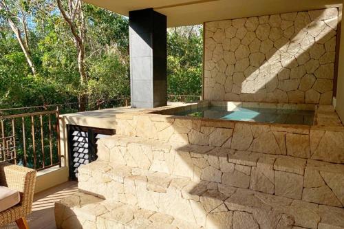 Luxurious Condo in ARTHOUSE TULUM