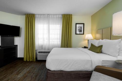 1 queen bed