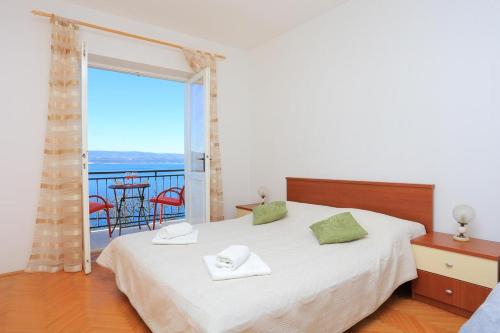Apartments by the sea Mimice, Omis - 7522