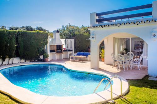 Sunlight Villas en MARBELLA con Piscina Privada SOLO familia en Playa gîte à louer San Pedro de Alcántara