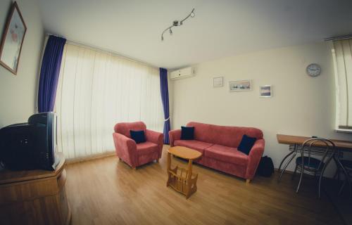 1 double bed, 1 sofa bed