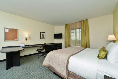 Candlewood Suites Monahans, an IHG Hotel