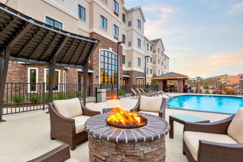 Staybridge Suites College Station, an IHG Hotel