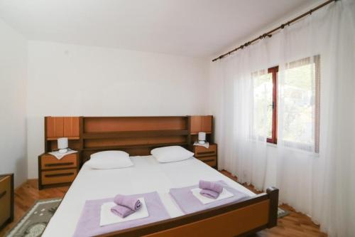 Apartments by the sea Podaca, Makarska - 11588